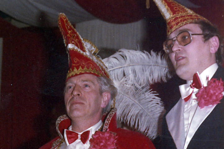 1975 Prinz Heinrich I. Nieländer mit Mundschenk Werner Lettmann