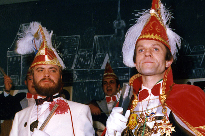 1985 Prinz Heribert I. Heinrichs mit Mundschenk Werner Haverkemper