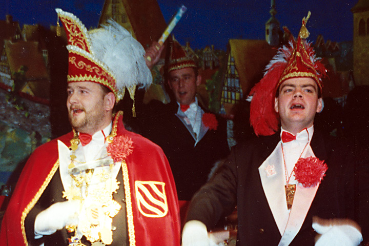 1998 Prinz Thomas I. Schulenberg mit Mundschenk Matthias Fahl