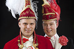 2009 - Prinz Maik I. Siekmann mit Mundschenk Hendrik Roggenkamp