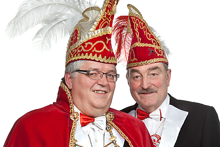2013 - Prinz Flummy I. (Rolf) Brinkmann mit Mundschenk: Manfred Lehmkühler
